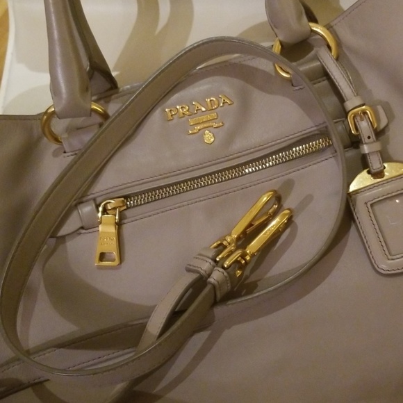 🇮🇹Prada bag - Picture 8 of 8